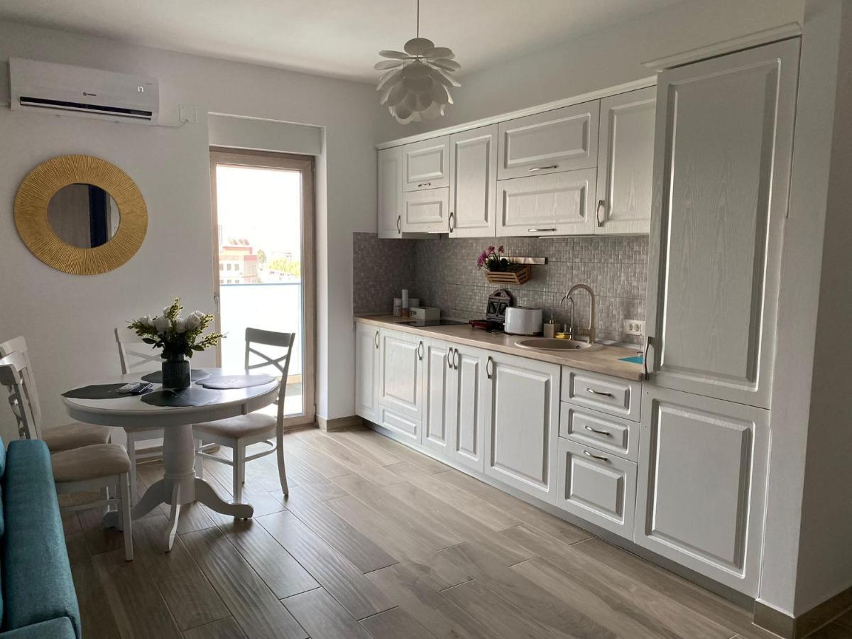 Marina Surf Hotel Năvodari Zewnętrze zdjęcie
