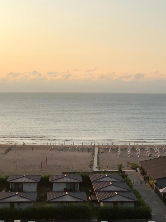 Marina Surf Hotel Năvodari Zewnętrze zdjęcie